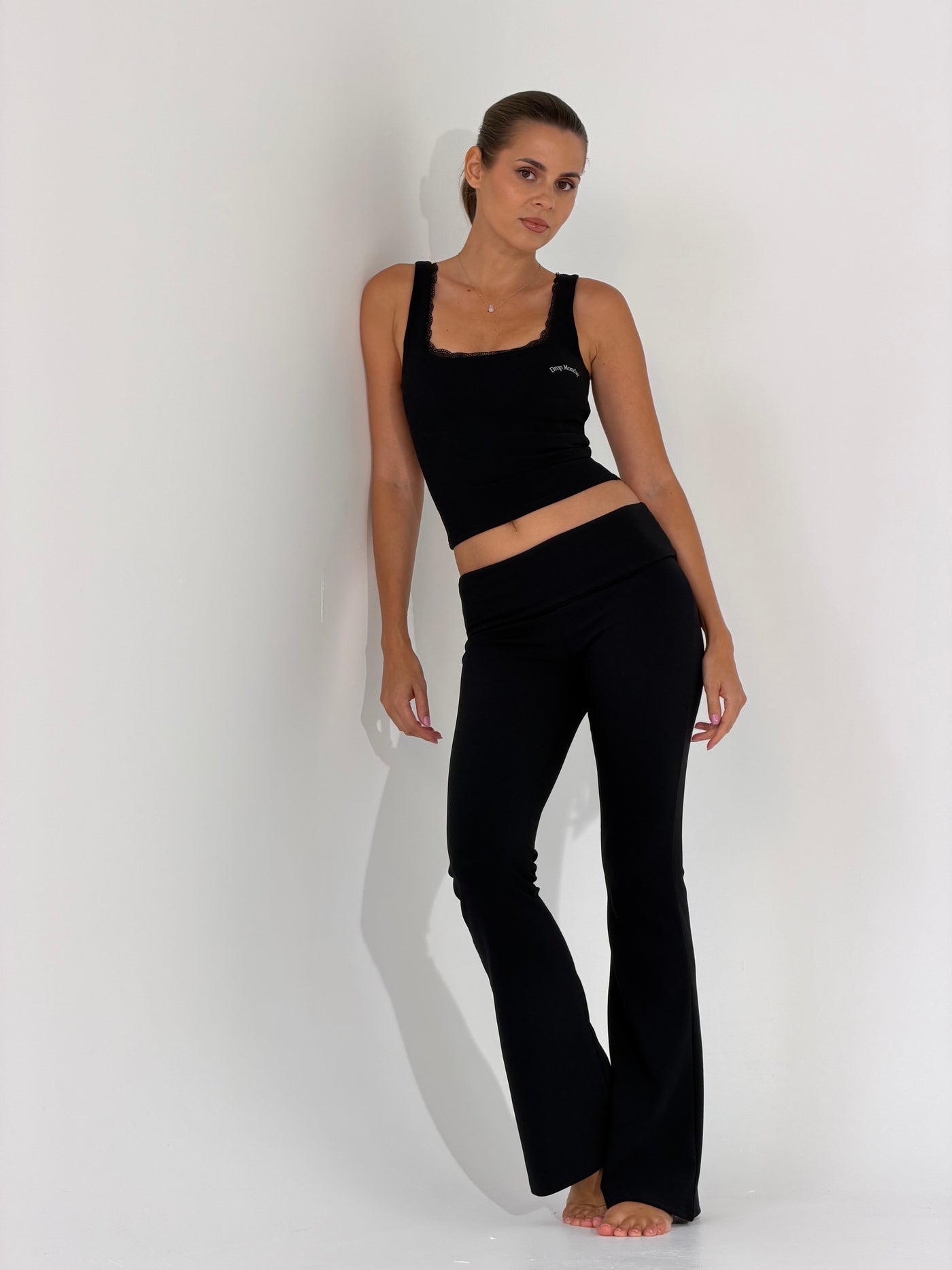 Vanta Lace Trim Set