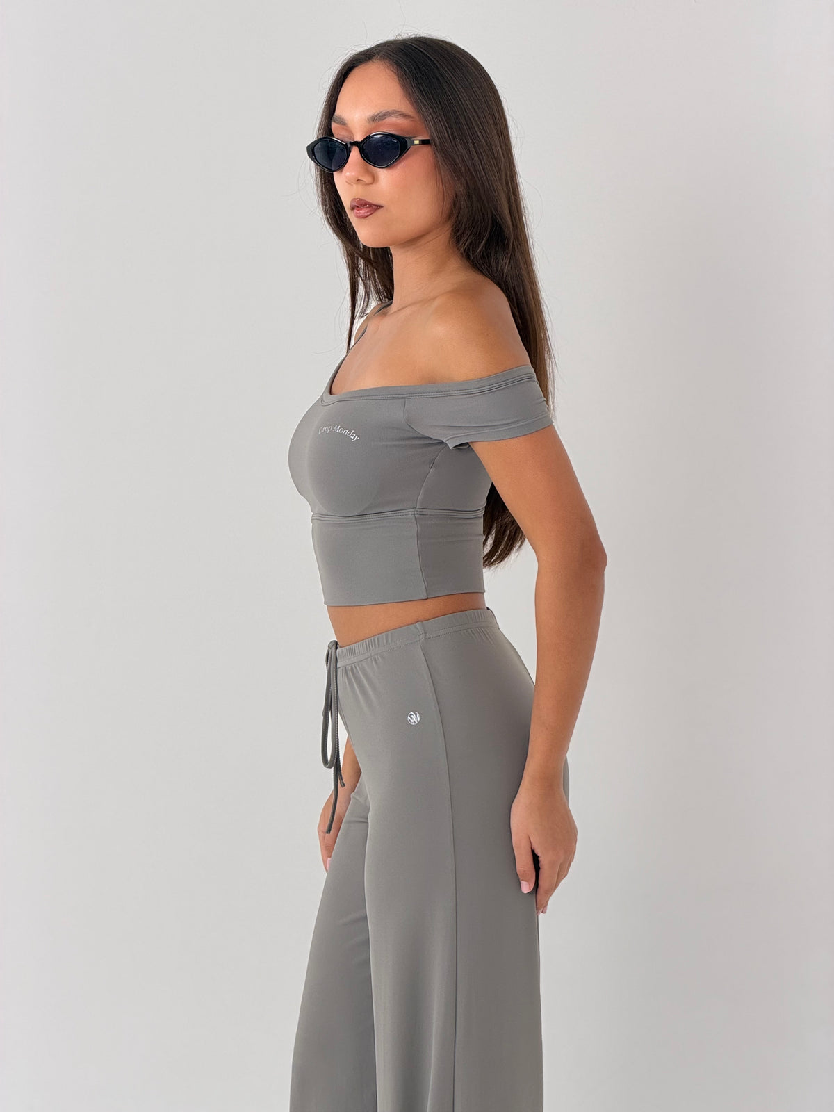 Muse Off Shoulder set Gray