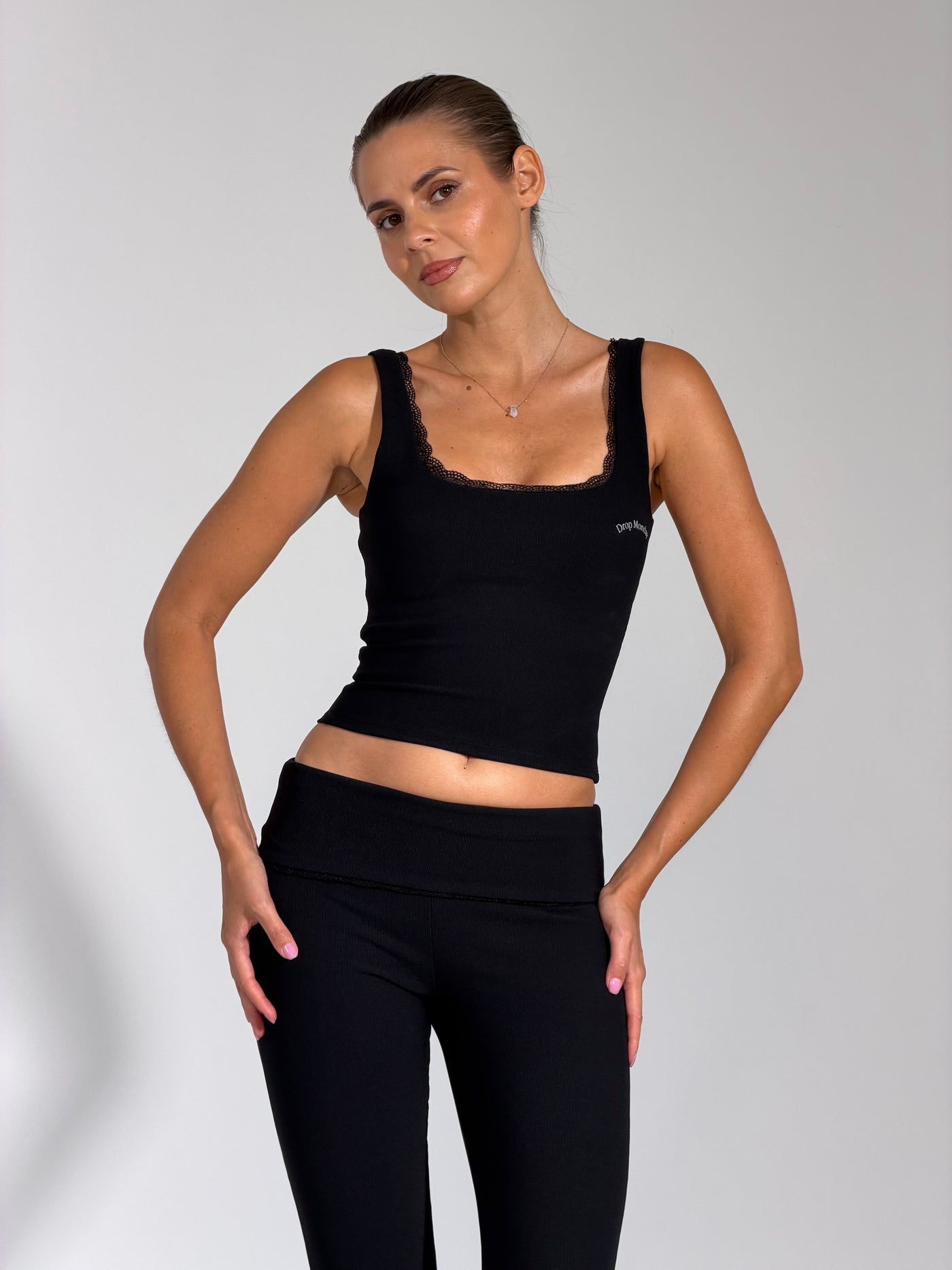 Vanta Lace Trim Set