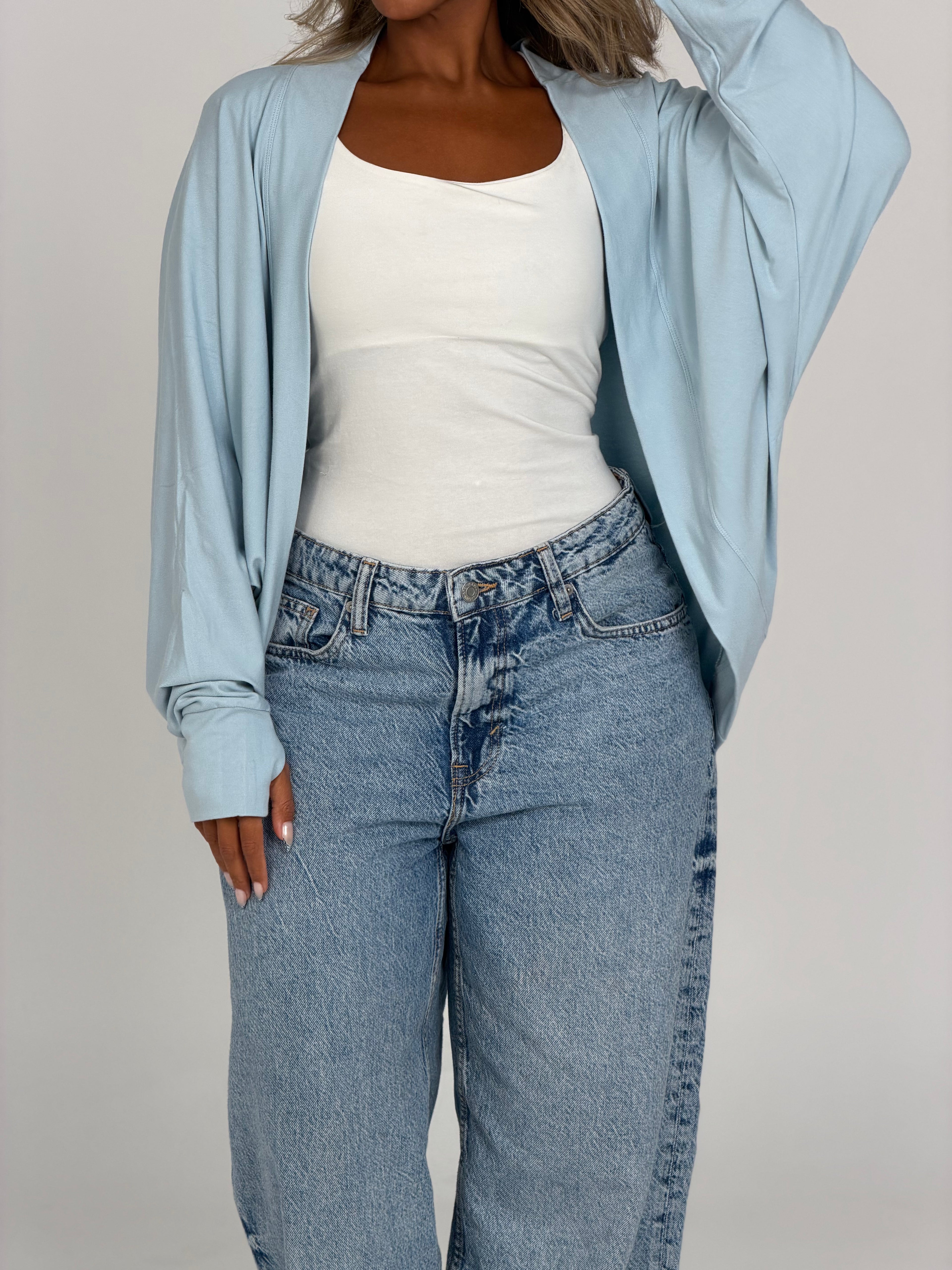 غطاء أزرق فاتح للرضع